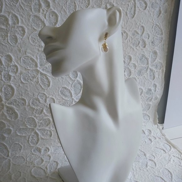 Freshwater pearl 14kt gold plated drop earrings NEW - Picture 7 of 7